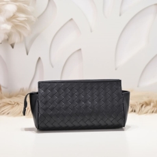 Mens Bottega Veneta Clutch Bags